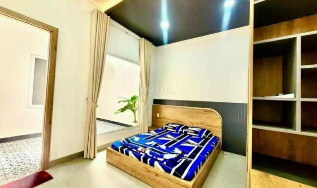 Hạ 2,45 còn 2,05 tỷ nhà mê lửng Y Wang bao nội thất 5,5x28m 3 ngủ 0918024679 Quỳnh Anh