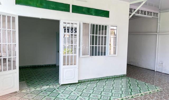Cần bán gấp nhà trong hẻm đường Số 6 Bình Trưng Đông Q2 Tp Thủ Đức, diện tích 105 m2