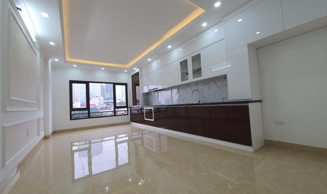 BÁN GẤP NHÀ Nguyễn Ngọc Vũ Cầu Giấy 68m2 7 tầng thang máy kinh doanh ô tô tránh 14 tỷ