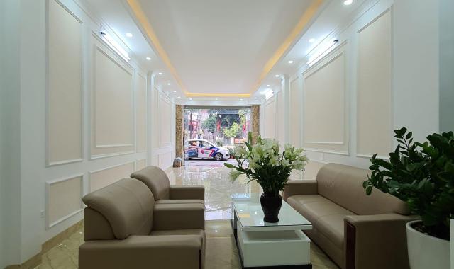 BÁN GẤP NHÀ Nguyễn Ngọc Vũ Cầu Giấy 68m2 7 tầng thang máy kinh doanh ô tô tránh 14 tỷ