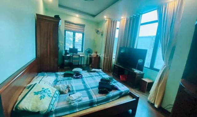 Bán nhà MP KD ôtô qua nhà Hoàng Hoa Thám 50m2 5tầng MT 5m KD