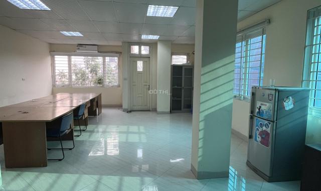 Cho thuê văn phòng ngõ 140 Nguyễn Xiển, 60 m2/tầng, thông sàn