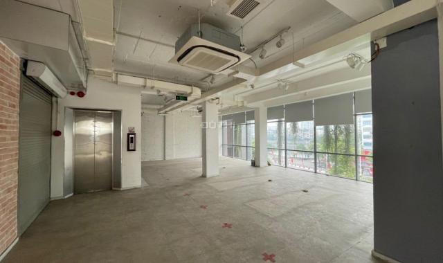 Cho thuê nhà MP Nguyễn chí thanh 160m2 x 6T, MT 18 làm siêu thị, café, ngân hàng