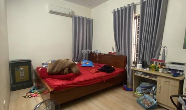 CĂN GÓC nhà Việt Hưng Vỉa Hè bé Ôtô tránh 80Mx4t tự xây nhỉnh 8tỷ