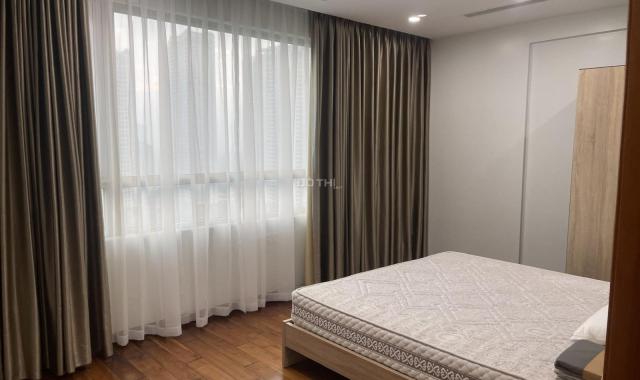 Cho thuê CHCC cao cấp Mandarin Garden, Hoàng Minh Giám, căn góc, dt 168 m2, 3PN, đủ đồ