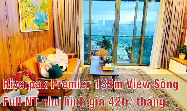 Cho thuê căn hộ cao cấp Riverpak Premier, Phú Mỹ Hưng. DT 135m2 giá  cực tốt 42tr/ thang