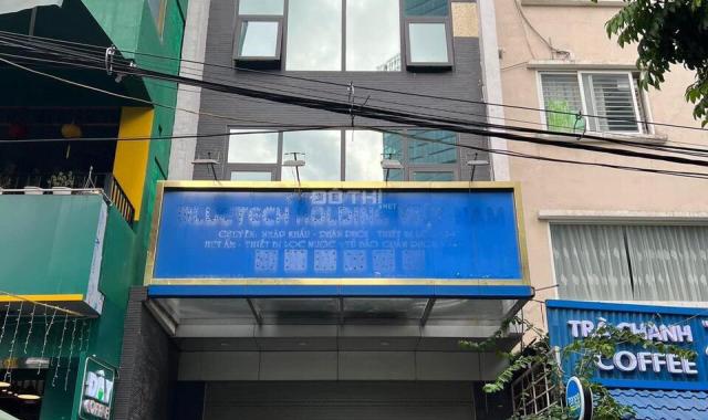 Mặt phố Hoàng Văn Thái, 6 tầng thang máy, kinh doanh đỉnh, 62m2, MT 4.5m giá chỉ 16,5 tỉ