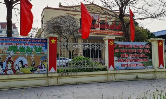 Bán gấp nhà phân lô huyện Hiệp Hòa, tỉnh Bắc Giang. 94m2, 3 tầng, kinh doanh sầm uất