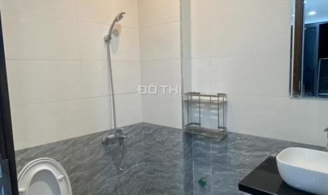 Lê Thanh Nghị, 85m2 hơn 10 tỷ, CCMN 6 tầng, 12PN full khách ở