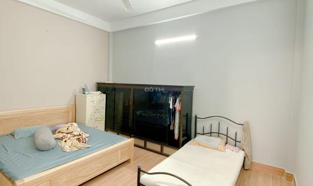 Bán gấp nhà hẻm 4m Xóm Chiếu, P14, Q4, 100m2, 6 lầu, chỉ 8,3 tỷ!