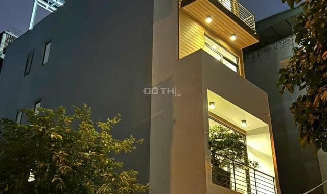 VIP nhất Ngô Gia Tự - Long Biên. Phân khúc 8 tỷ