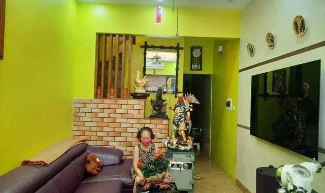 BÁN NHÀ NGỌC KHÁNH – BA ĐÌNH – DÂN TRÍ CAO – NHIỀU TIỆN ÍCH – 40M2 – 4,4 TỶ