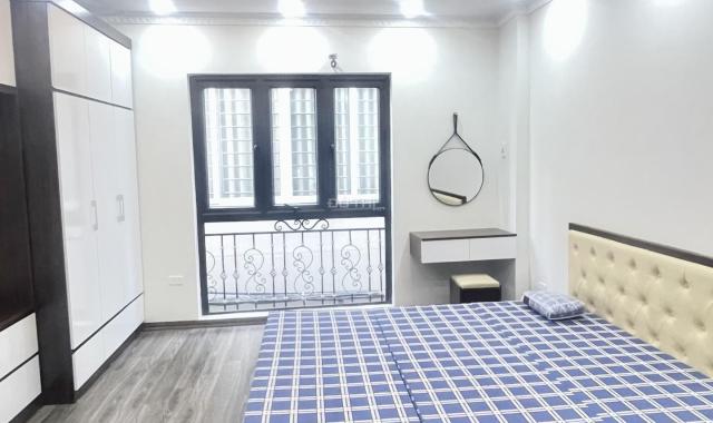 Chính chủ cần bán nhà gấp ngõ 209 Đội Cấn 50 m2 x 5 t còn đẹp thoáng sau giá 5,5 tỷ