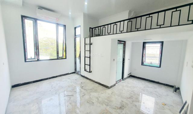 Nhà Đại La, cách phố 1 nhà, 10 phòng, 50m2 x 6T thang máy, giá 11.8 tỷ, 0867195893