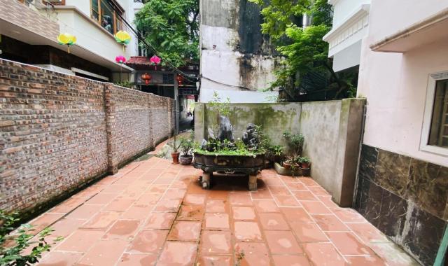 Bán gấp nhà 2 mặt thoáng cách 10m ra phố Liễu Giai-259Kim Mã D.Tích 78m Giá 8,6Tỷ LH 0889986838
