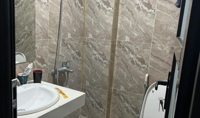 BÁN NHÀ NGỌC KHÁNH – BA ĐÌNH - GẦN PHỐ - GẦN HỒ - AN NINH TỐT – 60m2, 5 TẦNG -  4,9 TỶ