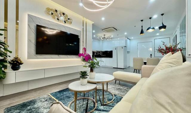 Hiếm, Tạ Quang Bửu 53m2x5T, mua nhà tặng nội thất đẳng cấp, hơn 10 tỷ