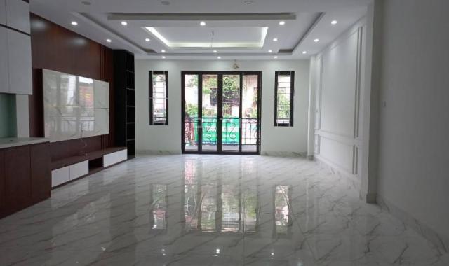 Bán nhà mặt phố Trương Định, 75m2 x 5 tầng, 16.5 tỷ