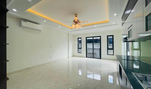 Cần bán gấp nhà tại ngõ 189 Hoàng Hoa Thám Liễu Giai Văn Cao Ba Đình DT 50 m2 giá bán 10,5 tỷ