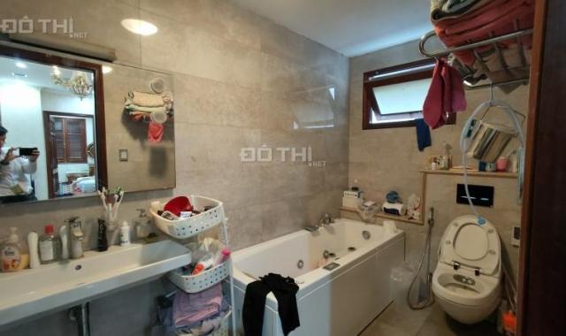 Bán Gấp 335m5T Nhà Ngõ 195 Đội Cấn Quận Ba/Đ 60 Tỷ Đội Cấn.