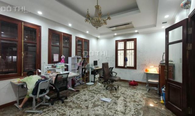 Bán Gấp 335m5T Nhà Ngõ 195 Đội Cấn Quận Ba/Đ 60 Tỷ Đội Cấn.