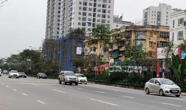 Chính chủ cần bán gấp nhà đất tại mặt phố Lạc Long Quân Võ Chí Công Tây Hồ DT 242 m2 giá 410 triệu