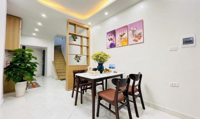 Nhà Đẹp Phố Đội Cấn,Giang Văn Minh,Kim Mã,Ba Đình.DT 30Mx4T Giá 3.65 Tỷ