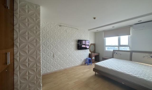 Cho thuê căn hộ chung cư tại Dự án Cao Ốc BMC, Quận 1,diện tích 92m2, view sông nước thoáng mát