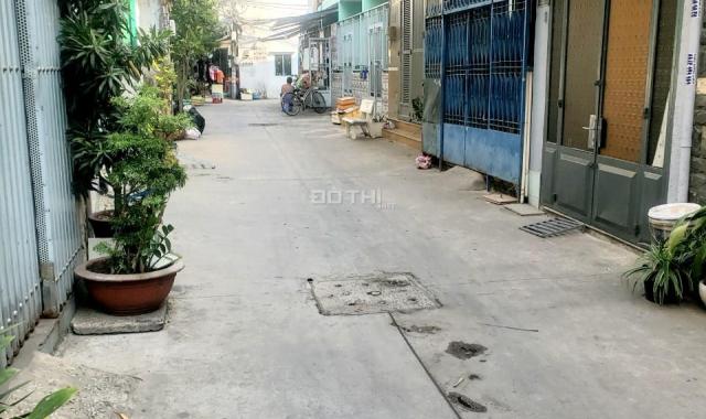 Nhà Rẻ cần bán gấp Trường Chinh, Tân Phú , 2 lầu, DTSD 96m2, nhỉnh 4