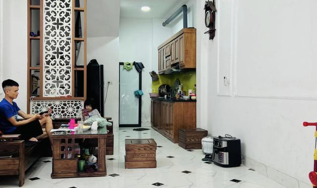 Bán nhà Lê Hồng Phong, ngõ xe máy tránh, diện tích 43m, giá 4.7 Tỷ