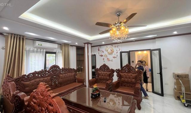 Bán nhà phố Tây Sơn, Ba Đình. 2 MP, Hè 4m, 4 làn oto. DT85m2 MT5m 5T 29Tỷ