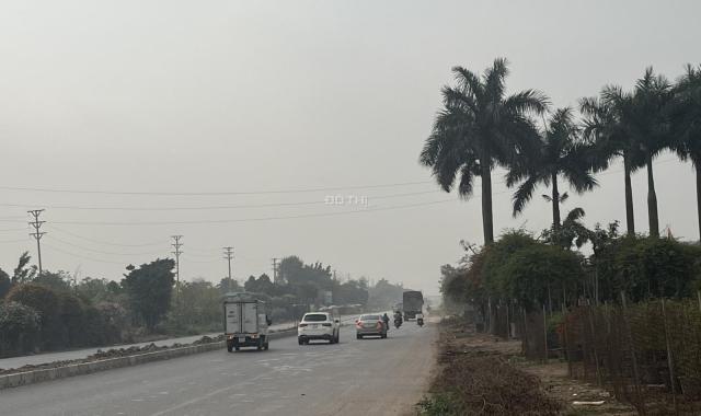 Thông số vàng! Bán 18.000m2 đất công nghiệp mặt đường 379. Đẹp nhất Văn Giang, cạnh VĐ4