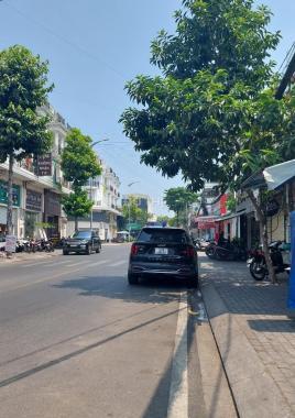 Bán nhà mặt tiền đường Trần Thị Nghỉ, phường 7, quận Gò Vấp, TP. HCM. - Diện tích: ngang 5m, dài 19
