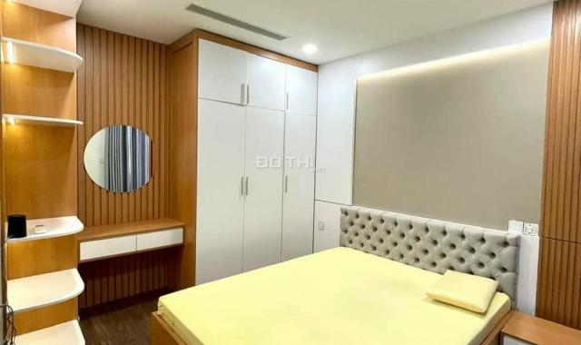Chuyển nhượng căn hộ chung cư gần chợ Phú Lâm, 2 phòng, 55m2 giá 815tr, sổ riêng sẵn NT