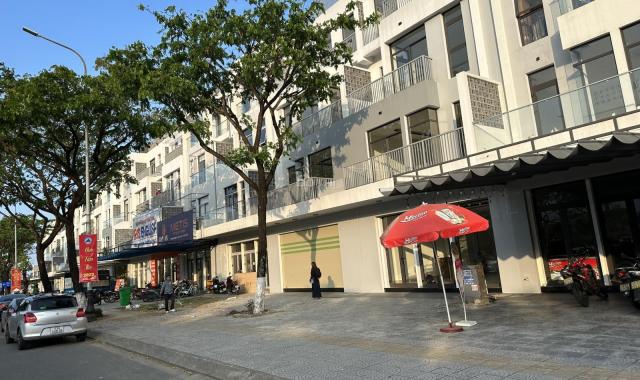 Không gánh nỗi lãi bán shophouse Hoàng Thị Loan 140m2x4 tầng rẻ nhất thị trường 11,5 tỷ