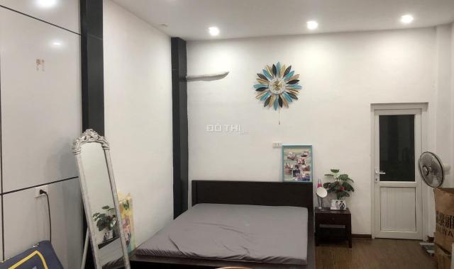 Cho thuê nhà phố Kim Mã 60m2 4 tầng 3P ngủ giá 11.5 tr