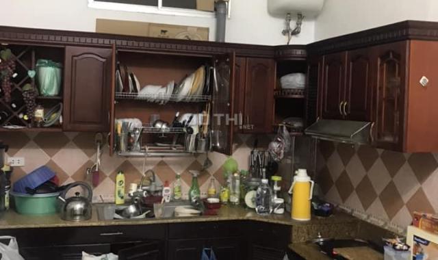 Bán nhà Trần Đại Nghĩa, 3 tầng, khu dân trí, 70m2, 9 tỷ. LH 0983674528