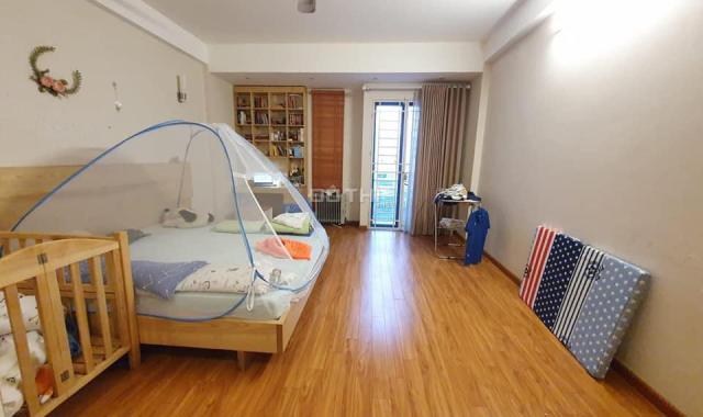 Bán nhà mặt phố Nguyễn Thái Học, Ba Đình. 105m2, 3T, MT 4,5m, 42 tỷ. Phố vip, hiếm nhà bán, KD