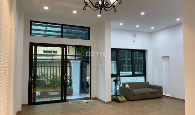 Bán nhà phố Trần Bình, Quận Cầu Giấy, phân lô, kinh doanh, diện tích 105m, giá 23 tỷ
