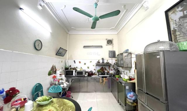 Bán nhà Quan Thổ Đống Đa lô góc dân xây gần ô tô DT 64m 6 tầng 8 tỷ tiện ích an sinh hàng đầu