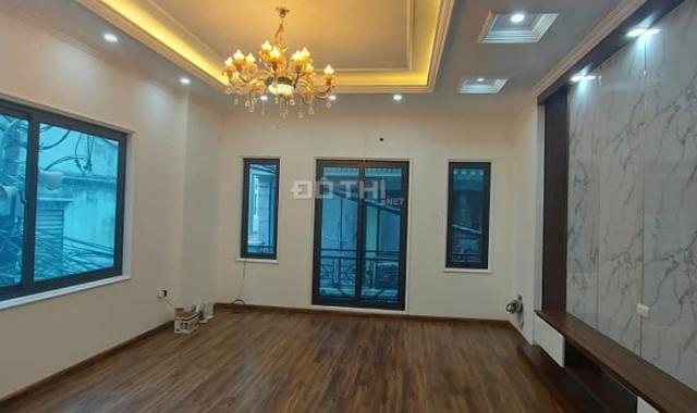 Bán nhà Đông Ngạc, 40m2 xây mới 5 tầng. Giá 3,2 tỷ, đẹp ở luôn