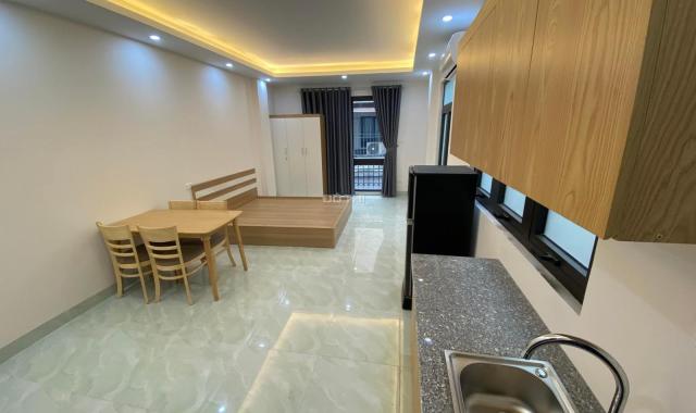 Bán Gấp Nhà Trần Đại Nghĩa, Kinh Doanh Sầm Uất, Thang Máy 2 Thoáng, 5 Tầng, Giá 12.8 Tỷ