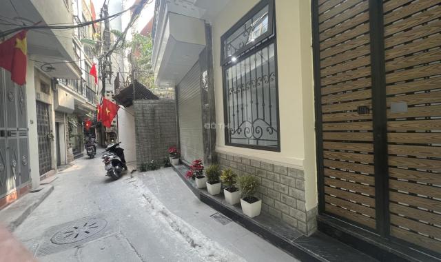 Bán nhà mới 56m2 x 6 tầng phố Lương Yên, có thang máy, gần phố