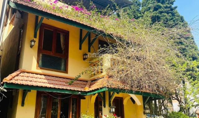 NHƯỢNG LẠI HOMESTAY NGAY TRUNG TÂM THỊ TRẤN SAPA 850M2 THỔ CƯ