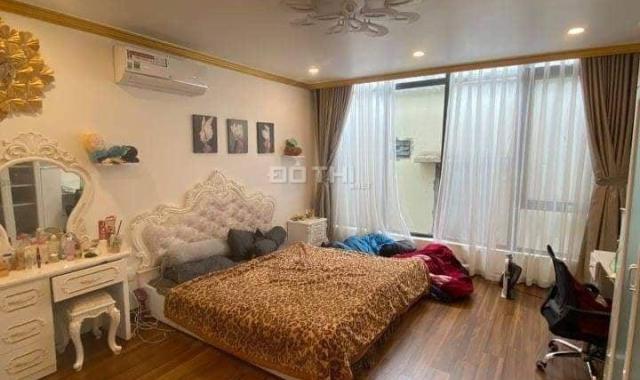 Bán nhà phố Đỗ Quang, Cầu Giấy, 70m2, 7 tầng kinh doanh phòng khám, siêu thị, giá 24,8 tỷ