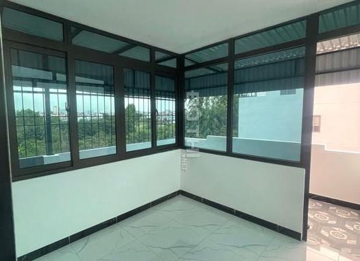 Bán nhà Hoàng Tăng Bí, Bắc Từ Liêm, 30m2 x 5 tầng x 6,4m, gần phố, nhà mới ở luôn, 2,8 tỷ