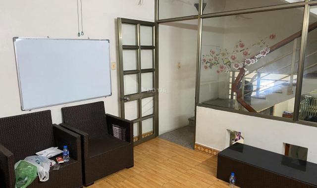 Cho thuê nguyên nhà 3,5 tầng tại ngõ 174 Văn Cao, Ngô Quyền