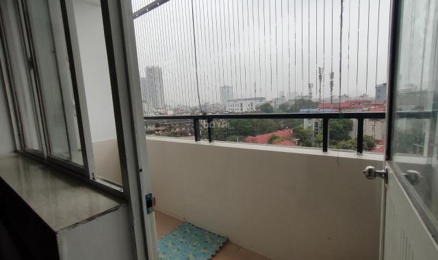 Bán căn hộ CT9 bộ Công An, Nguyễn Xiển, 80m2, 2PN + 2WC cực đẹp, view thoáng ở ngay. Giá 2,7 tỷ