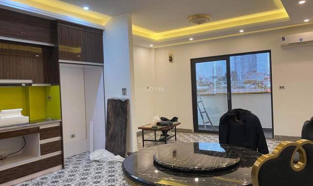 Cần bán gấp nhà mặt phố Trần Quốc Vượng. DT: 44 m2, 7 tầng, mặt tiền 5m. Giá chỉ 21,5 tỷ