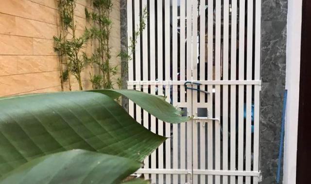 Giá sốc! Cần bán nhà Trần Thái Tông , Gần đường ôtô, sáng, thoáng vĩnh viễn- 35m2 * 5 tầng- 4.1t ỷ